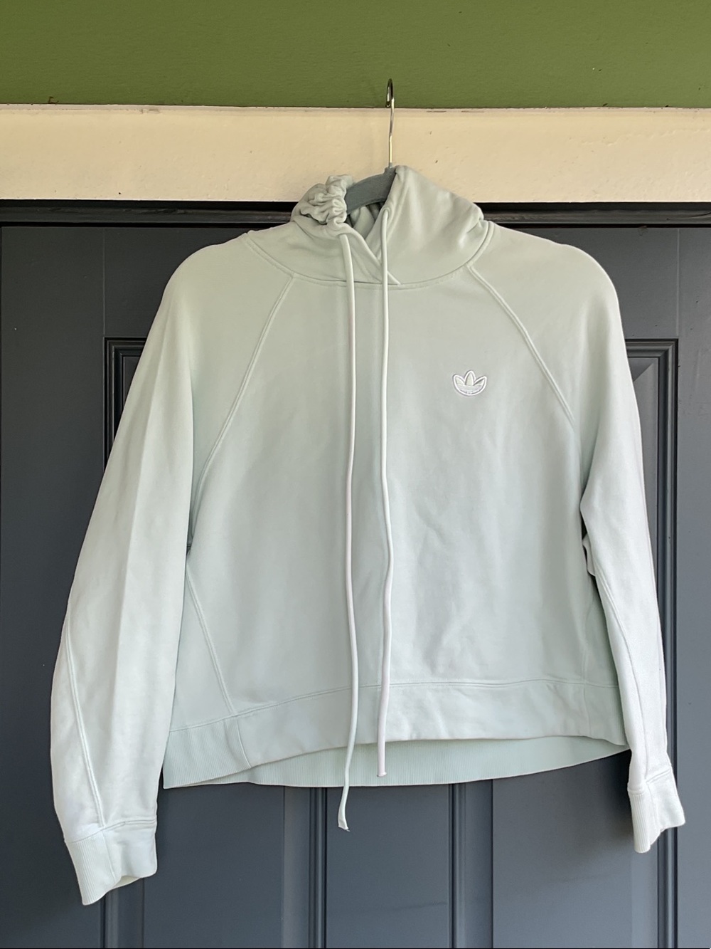 adidas Women's Mint Green Trefoil Hoodie, Size XS